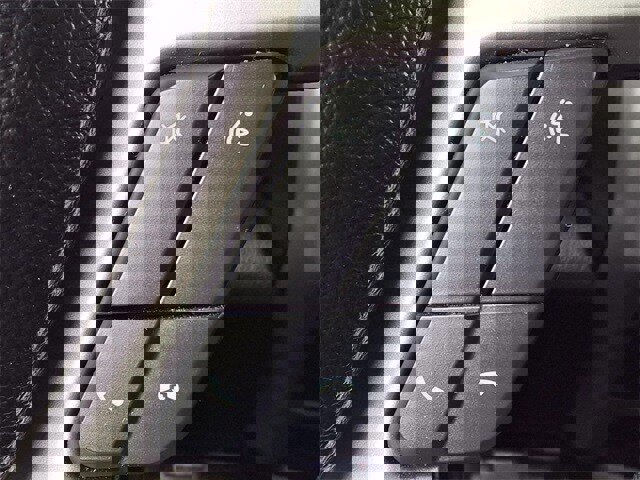 Certified 2018 Ford F150 Lariat w/ Trailer Tow Package image 22