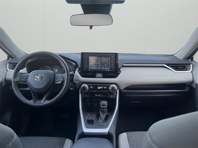 Used 2021 Toyota RAV4 XLE image 14