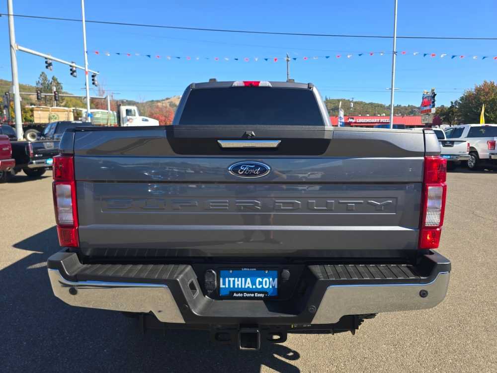Certified 2021 Ford F250 XLT w/ Tremor Off-Road Package AWD/4WD image 4