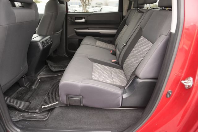 Used 2018 Toyota Tundra SR5 w/ SR5 Upgrade Package image 12