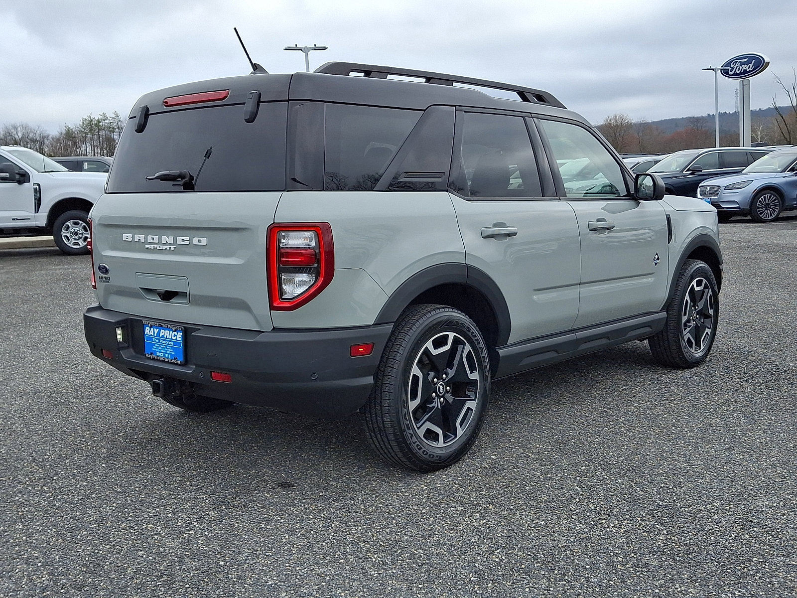 Certified 2022 Ford Bronco Sport Outer Banks w/ Tech Package AWD/4WD image 4