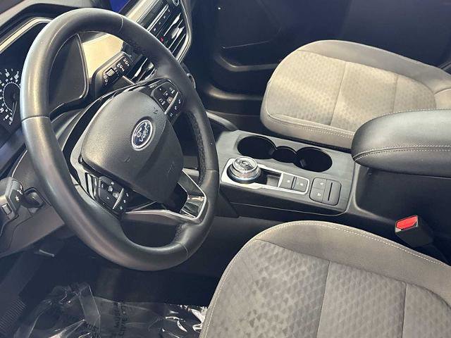 Certified 2022 Ford Escape SE w/ Convenience Package image 19