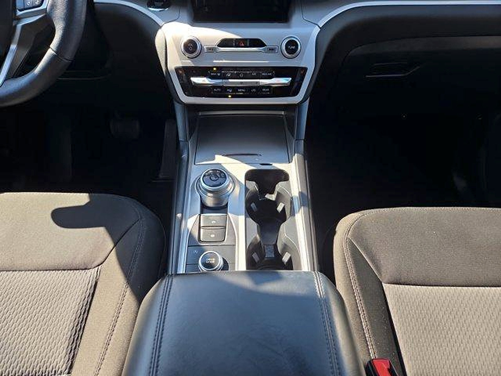 Certified 2024 Ford Explorer XLT AWD/4WD image 21