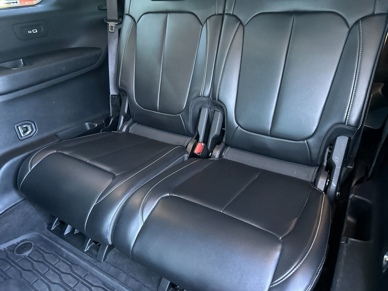 Used 2021 Jeep Grand Cherokee L Limited image 14