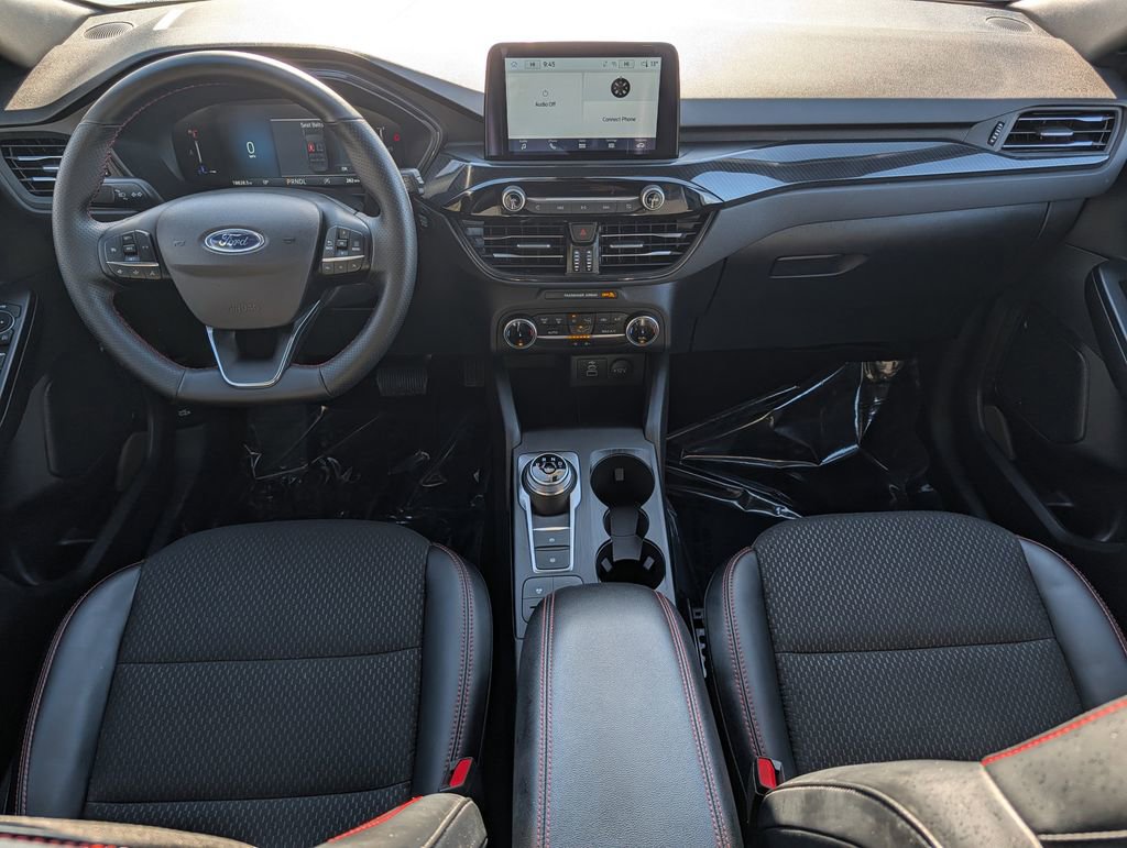 Certified 2025 Ford Escape ST-Line AWD/4WD image 12