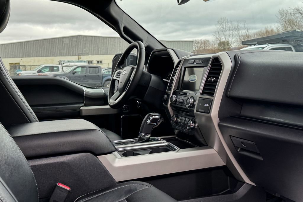 Certified 2017 Ford F150 Lariat image 16