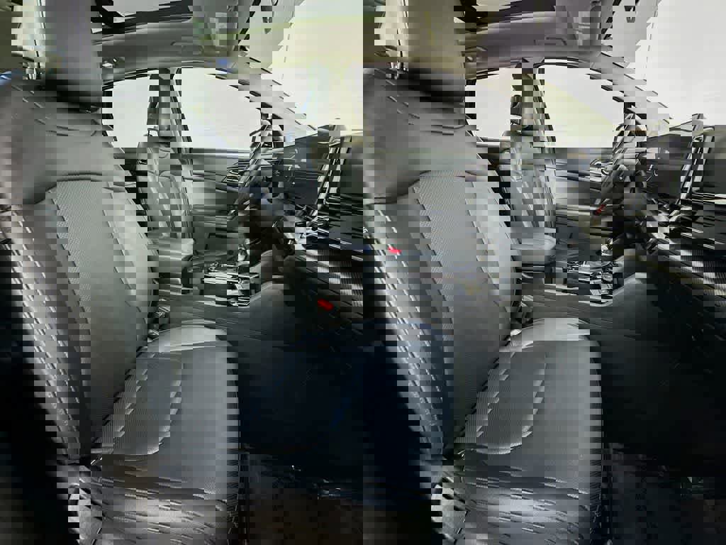 Used 2023 Kia Sportage SX image 18