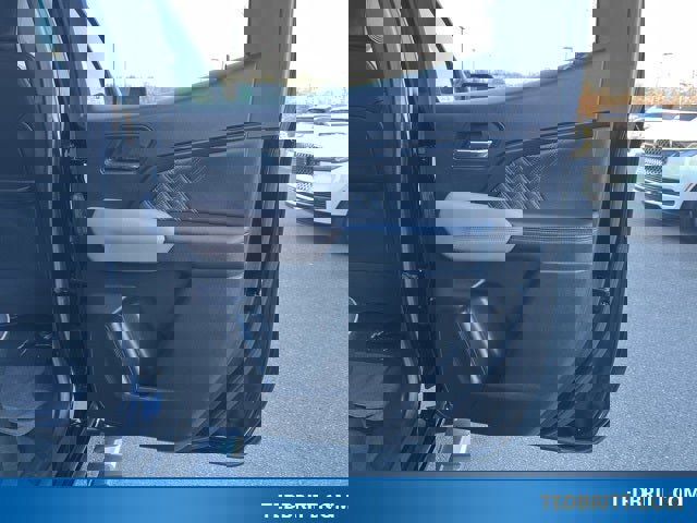 Used 2023 GMC Canyon Denali image 21