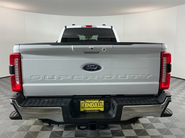 Certified 2025 Ford F350 Lariat w/ FX4 Off-Road Package image 5