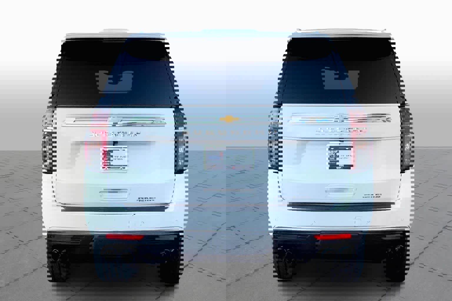 Used 2023 Chevrolet Suburban Premier image 3