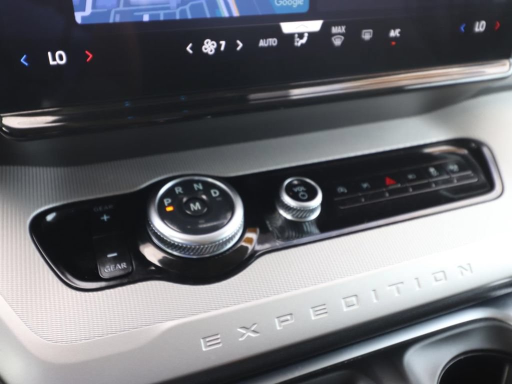 Certified 2025 Ford Expedition Active RWD image 23