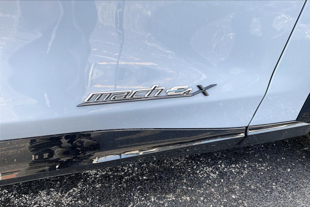 Certified 2024 Ford Mustang Mach-E Premium AWD/4WD image 7