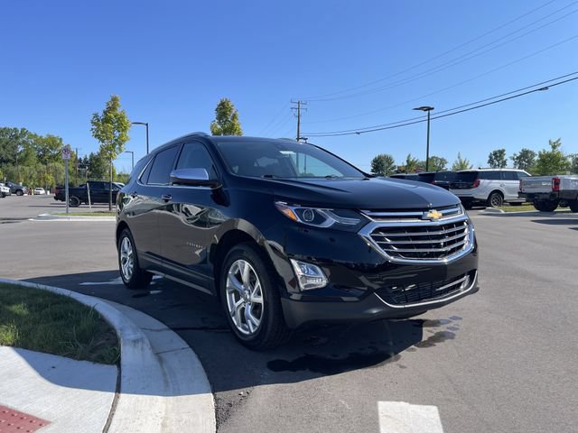 Used 2021 Chevrolet Equinox Premier AWD/4WD image 7