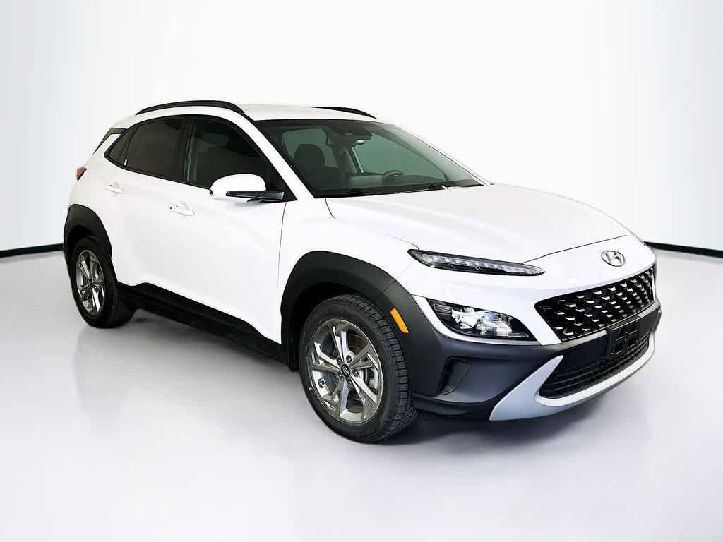 Used 2022 Hyundai Kona SEL w/ Cargo Package AWD/4WD image 7