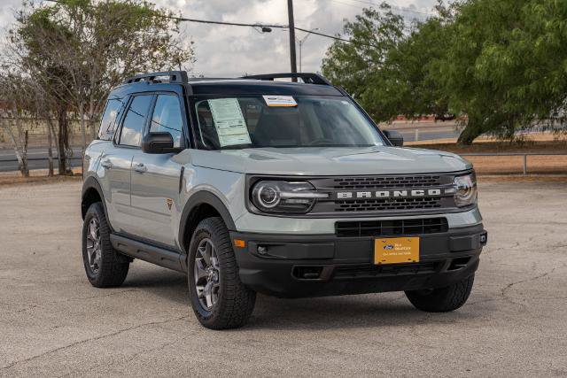 Certified 2024 Ford Bronco Sport Badlands w/ Premium Package AWD/4WD image 2