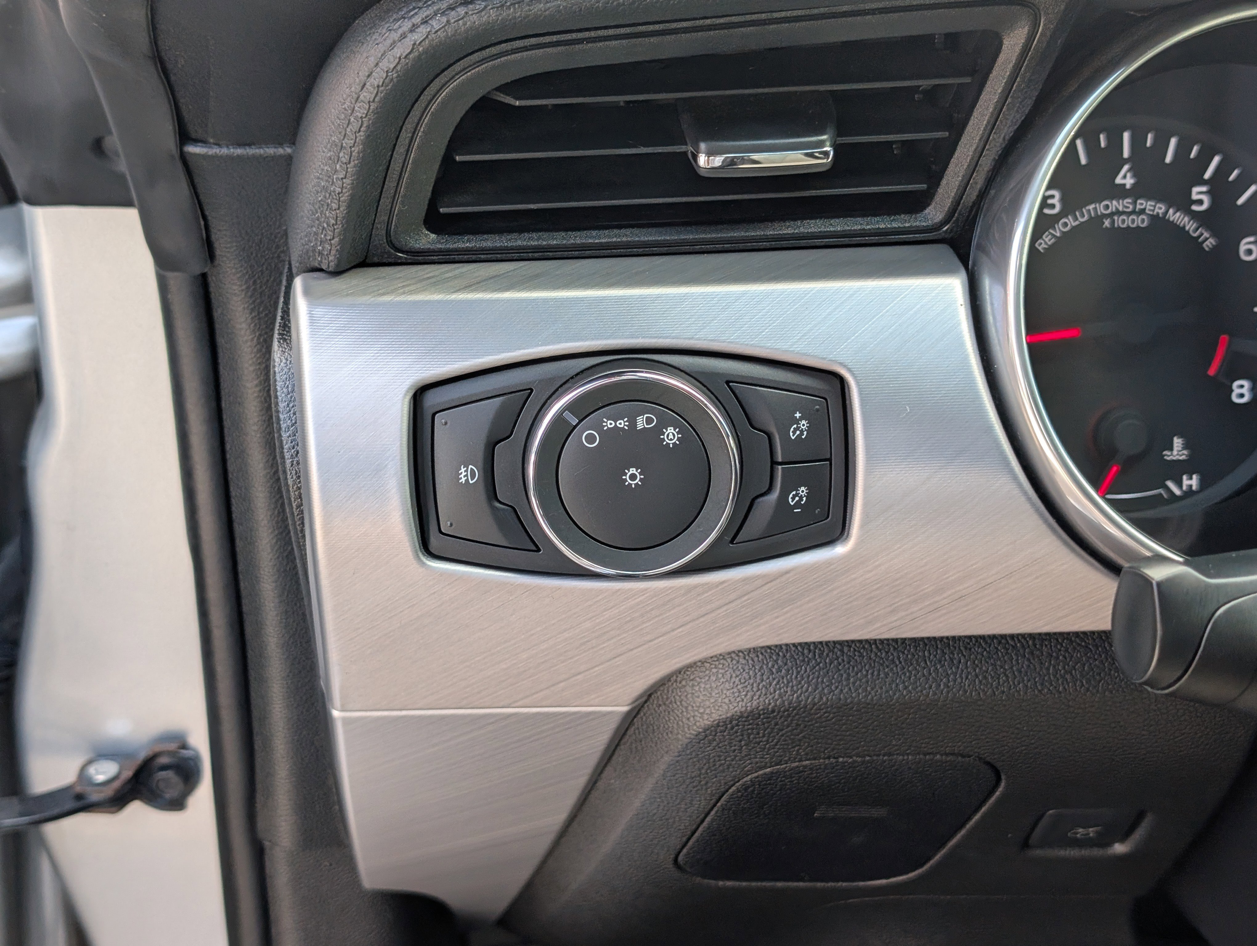 Certified 2019 Ford Mustang GT Premium image 17