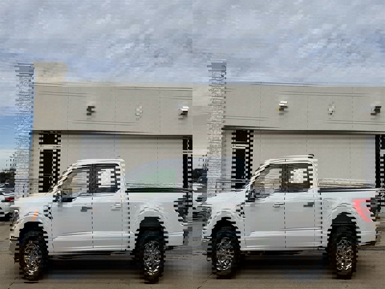 Certified 2023 Ford F150 Lariat image 3