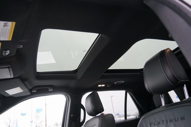 Certified 2018 Ford Explorer Platinum image 14