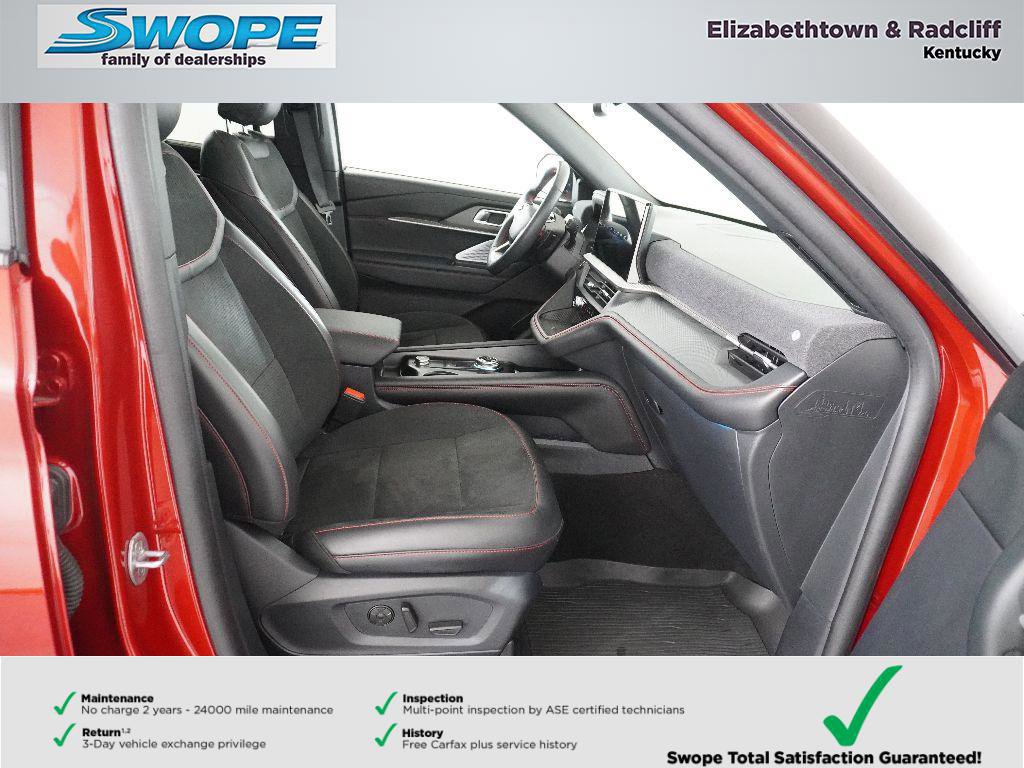 Certified 2025 Ford Explorer ST image 13