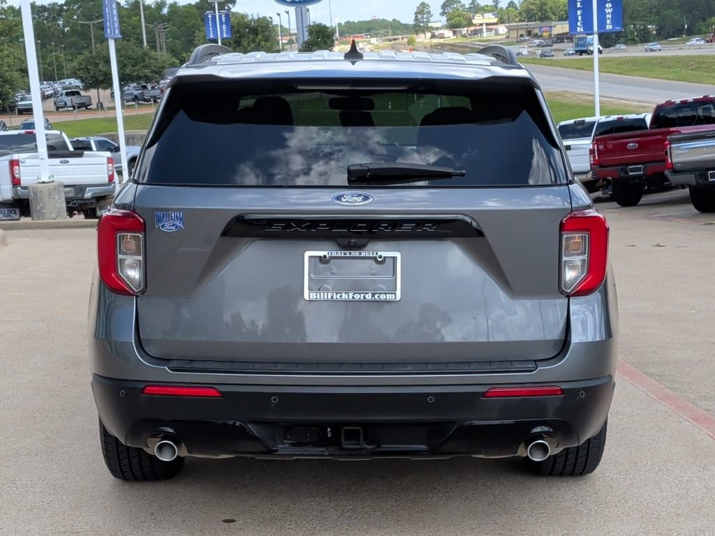 Certified 2024 Ford Explorer ST-Line w/ Class IV Trailer Tow Package RWD image 4