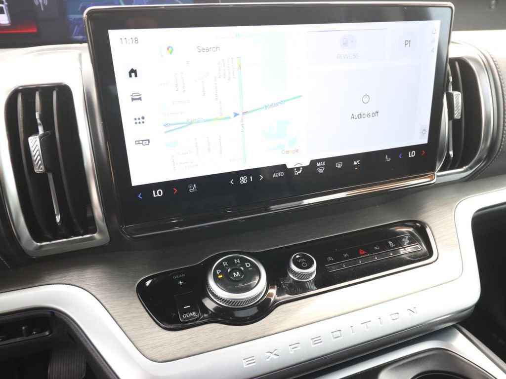 Certified 2025 Ford Expedition Max Platinum image 21