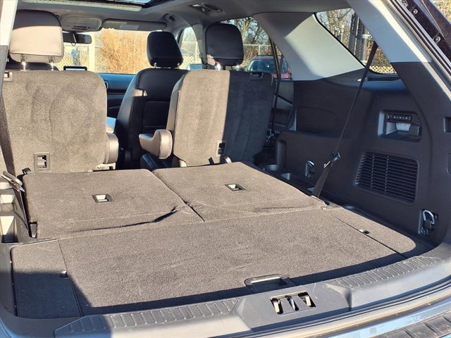 Certified 2023 Ford Explorer Limited w/ Limited Technology Package image 25