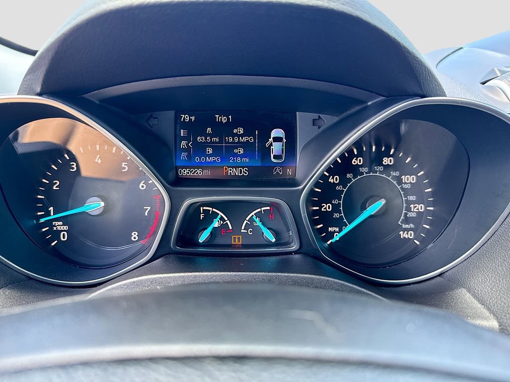 Certified 2019 Ford Escape Titanium FWD image 14