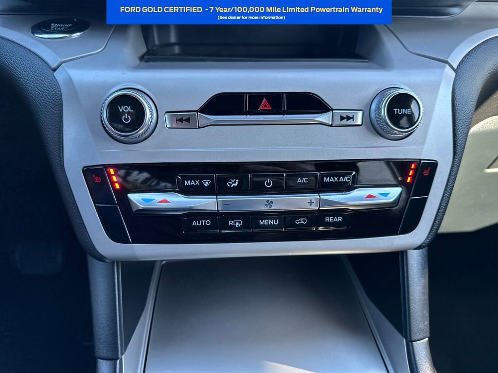 Certified 2023 Ford Explorer XLT image 16