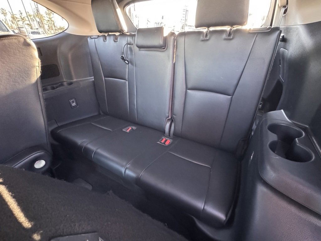 Used 2022 Toyota Highlander XLE image 31