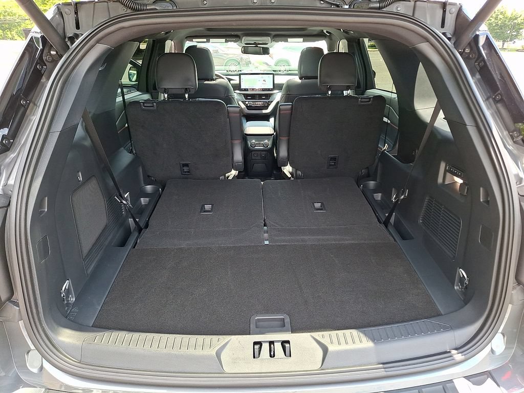 Certified 2026 Ford Explorer ST w/ Sun And Sound Package AWD/4WD image 31