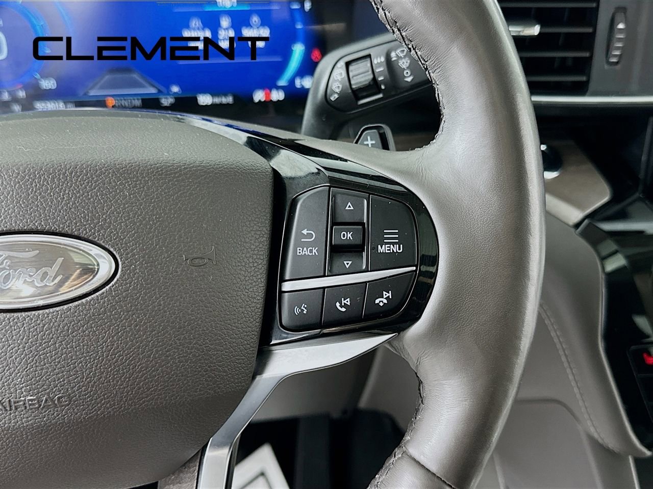 Certified 2021 Ford Explorer Platinum w/ Equipment Group 601A image 17