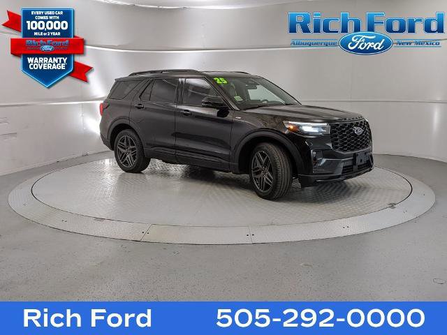 Certified 2025 Ford Explorer ST-Line w/ ST-Line Street Pack image 1