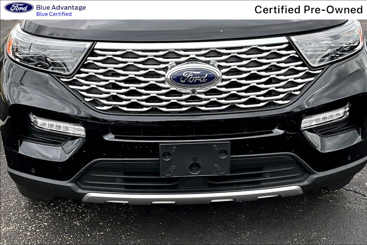 Certified 2022 Ford Explorer Platinum w/ Equipment Group 601A AWD/4WD image 32