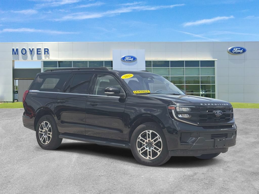 Certified 2025 Ford Expedition Max Active RWD image 1