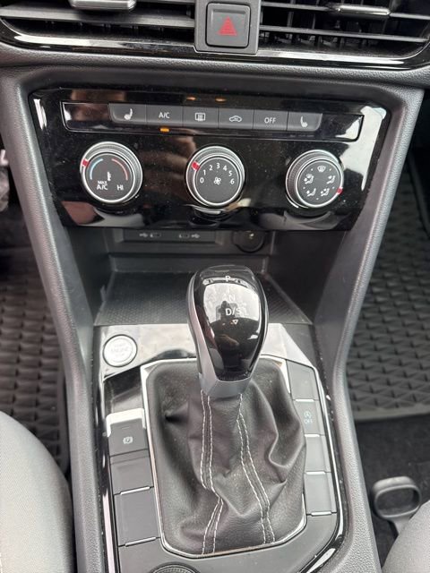 Used 2024 Volkswagen Taos S image 19