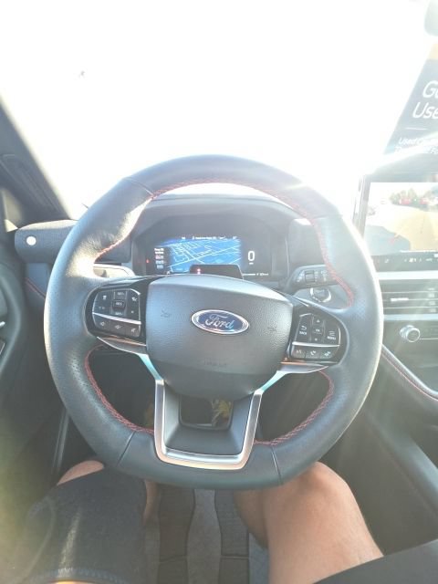 Certified 2025 Ford Explorer ST-Line RWD image 28