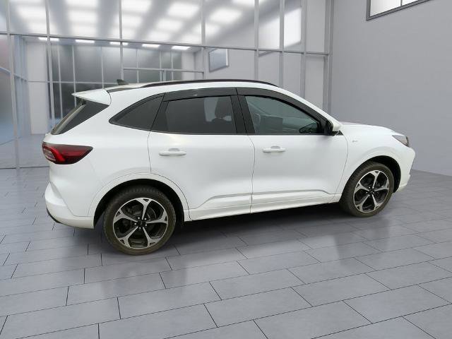 Certified 2023 Ford Escape ST-Line Select w/ Tech Pack #2 AWD/4WD image 9
