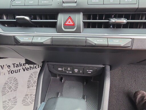 Used 2025 Kia K4 EX w/ GT-Line Premium Package FWD image 18