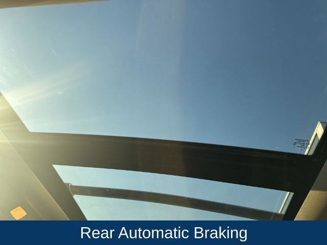 Used 2024 Nissan Pathfinder SL w/ SL Premium Package image 16