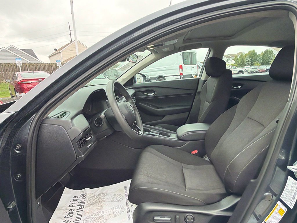 Used 2024 Honda Accord EX image 31