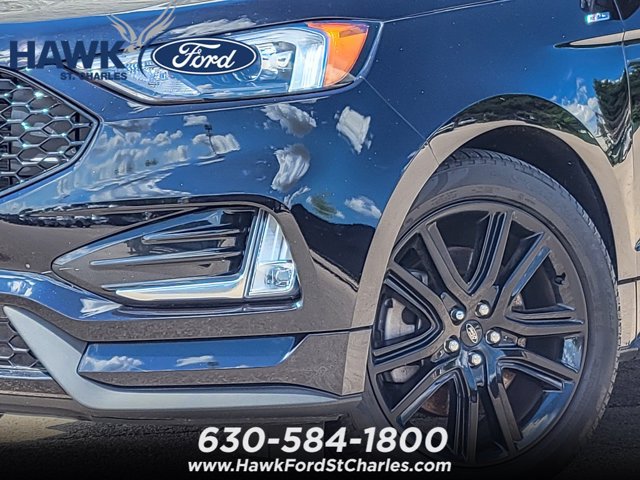 Certified 2023 Ford Edge ST-Line AWD/4WD image 3