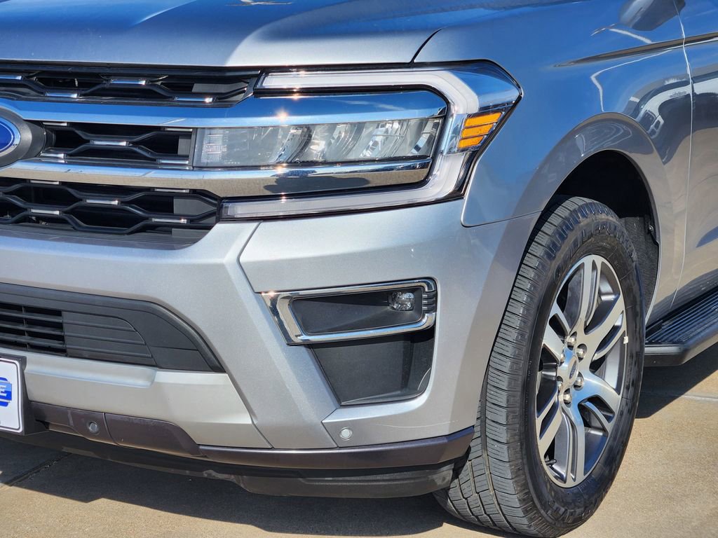 Certified 2024 Ford Expedition Limited image 8