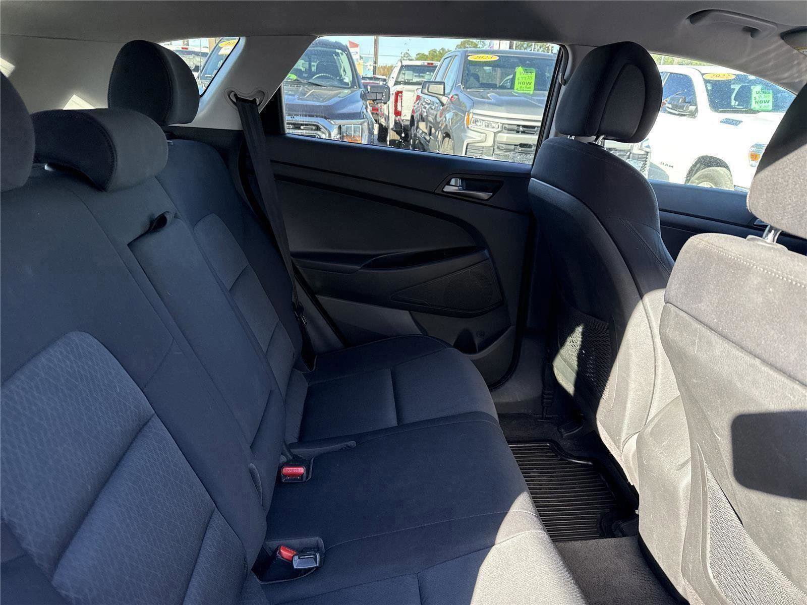 Used 2017 Hyundai Tucson SE image 18