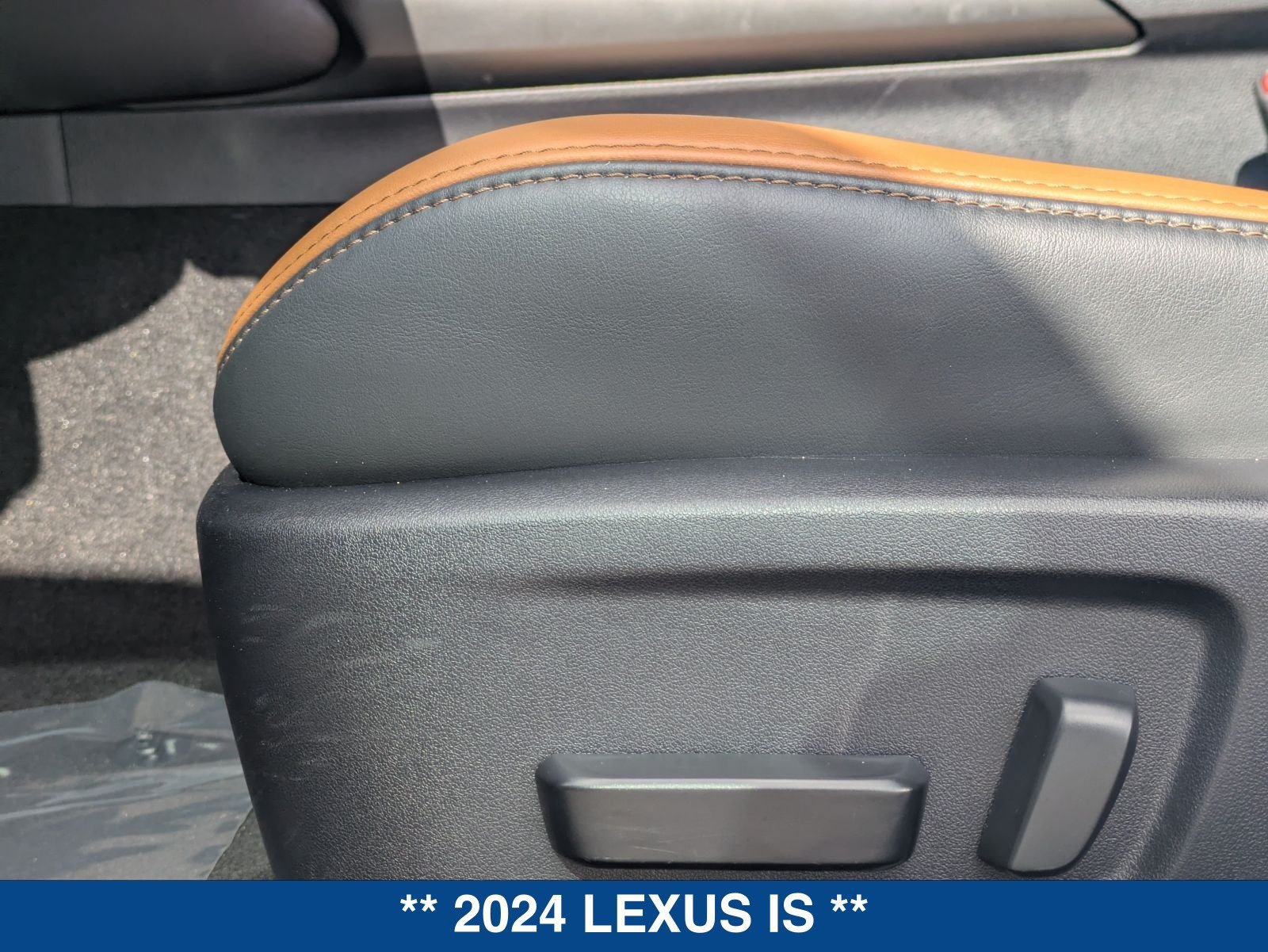 Used 2024 Lexus IS 350 F Sport RWD image 21