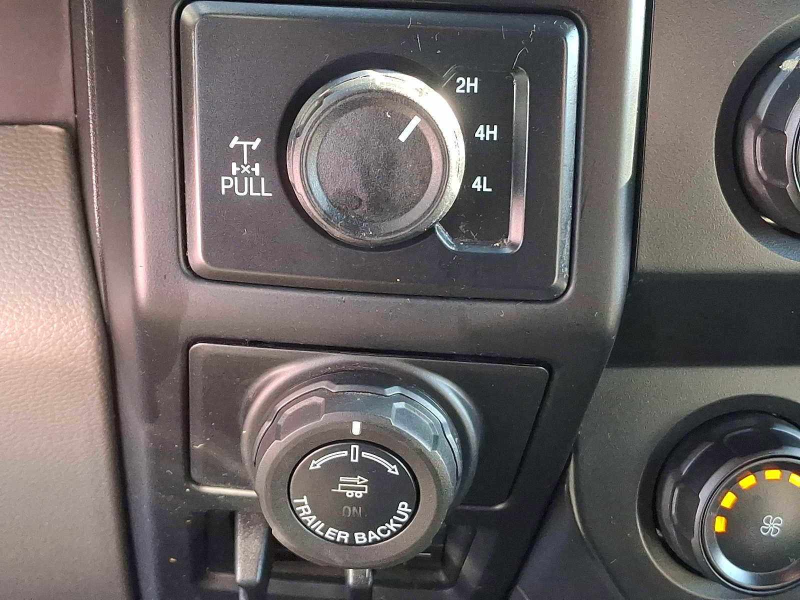 Certified 2020 Ford F150 XL w/ Equipment Group 101A Mid image 23