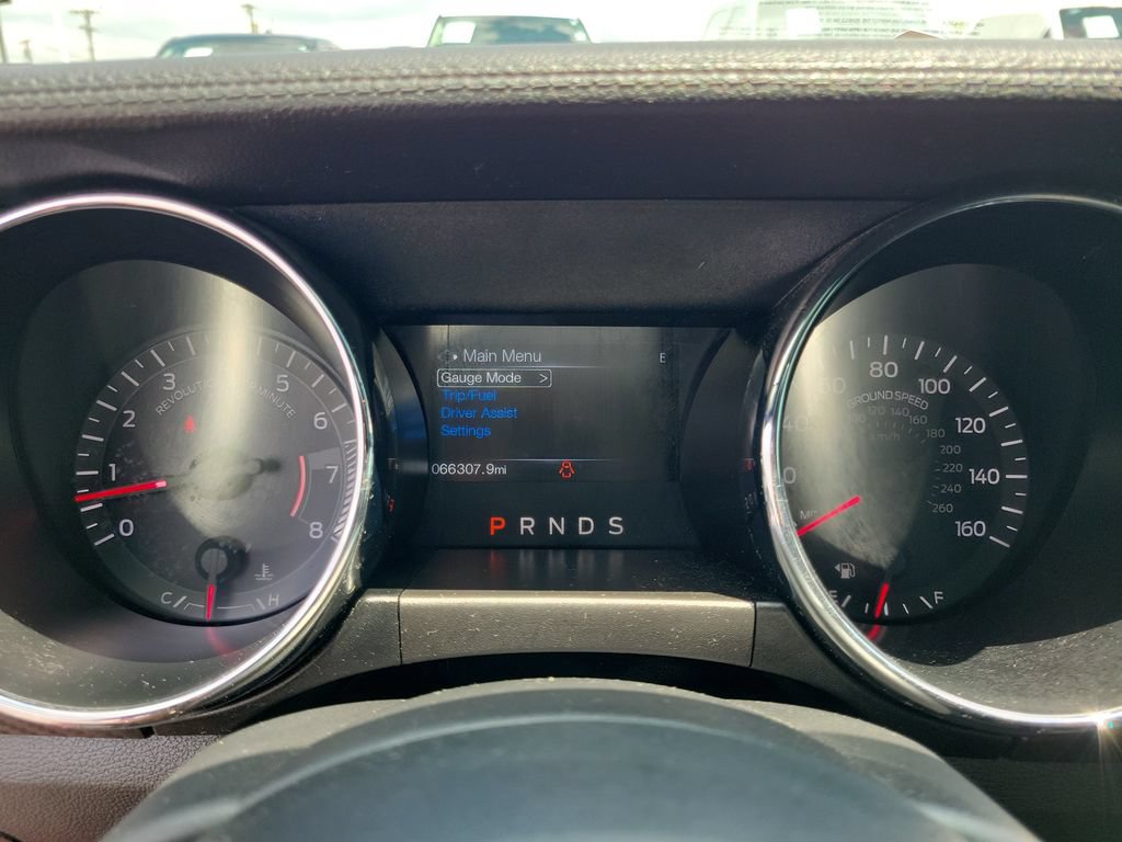 Certified 2017 Ford Mustang Coupe RWD image 23