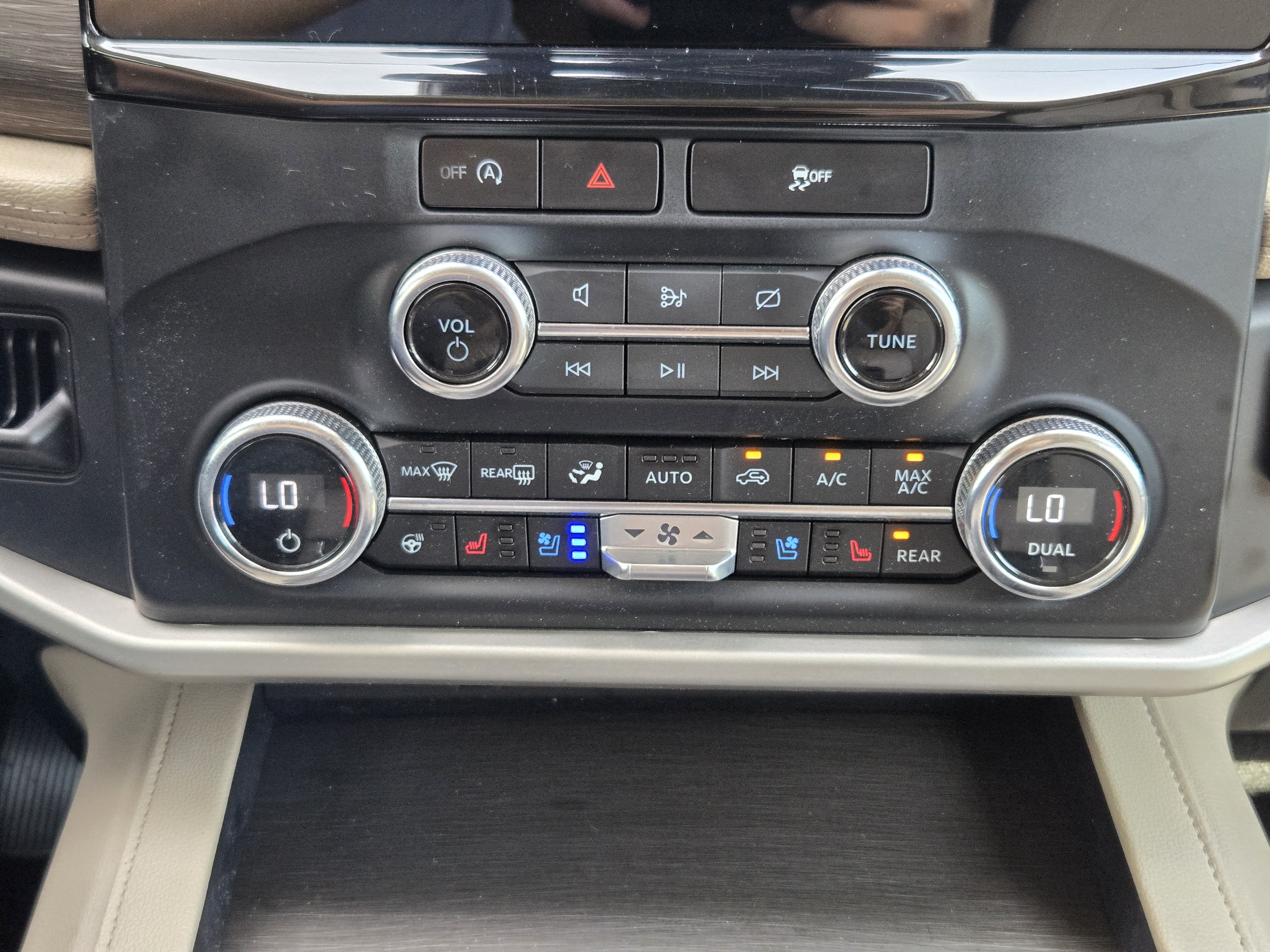 Certified 2023 Ford Expedition Limited RWD image 14