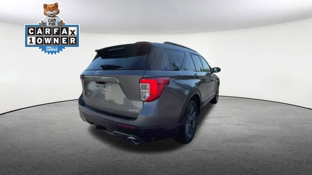 Certified 2023 Ford Explorer XLT w/ Equipment Group 202A AWD/4WD image 9