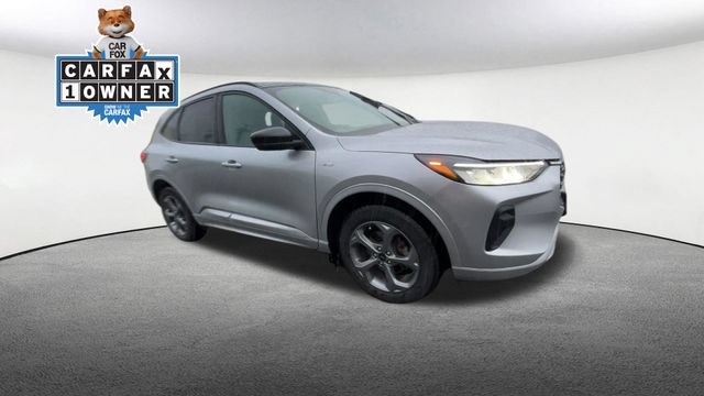 Certified 2024 Ford Escape ST-Line w/ Tech Pack #1 AWD/4WD image 2