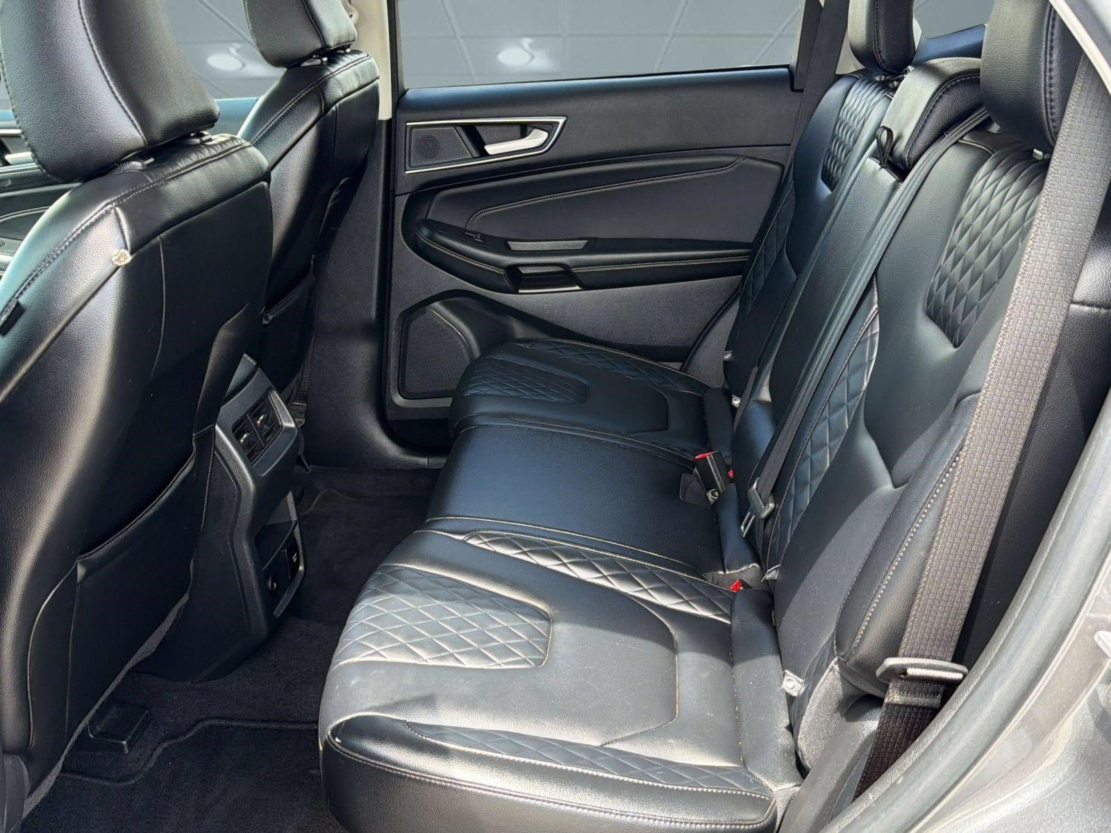 Certified 2023 Ford Edge Titanium AWD/4WD image 13